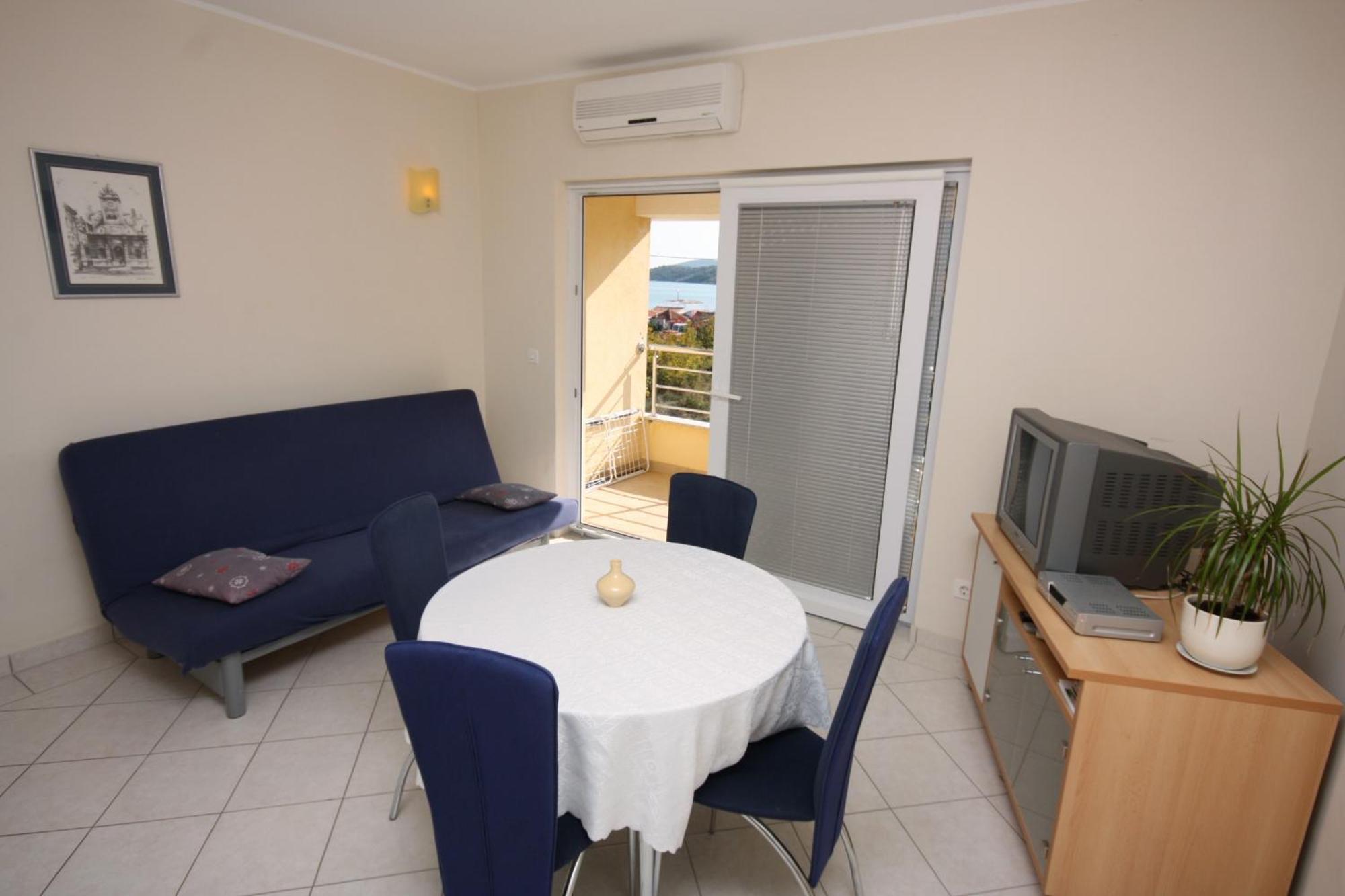 Apartments By The Sea Vinisce, Trogir - 5229 Zimmer foto