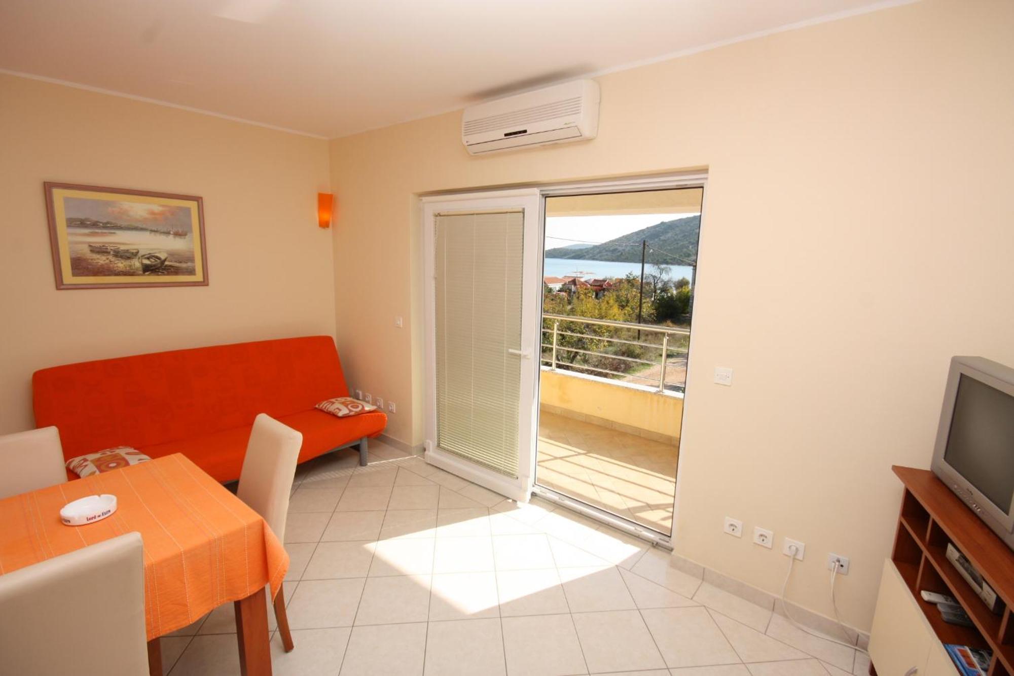 Apartments By The Sea Vinisce, Trogir - 5229 Zimmer foto